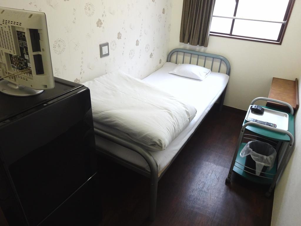 Economy Hotel Hoteiya طوكيو المظهر الخارجي الصورة